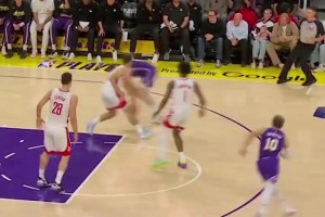 真的是这样嘛？里弗斯上场肯纳德就得坐替补‍♀️